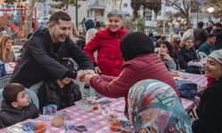 Kuşadası iftar'ı İkiçeşmelik Mahallesi'nde düzenlendi