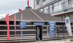 Kuşadası'nda Yörük Hizmet Çadırı ile işlemler kolaylaştı