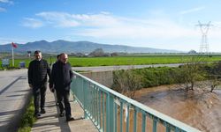 Turgutlu'da taşkın sonrası Başkan Akın sahada