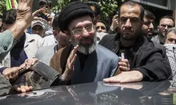 İran basınından çarpıcı iddia: Ali Hamaney'in oğlu yeni lider oldu