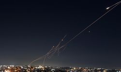 İran misillemesi nedeniyle İsrail Meclisinde oturuma ara verildi