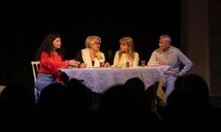 Kuşadası tiyatro günleri başladı