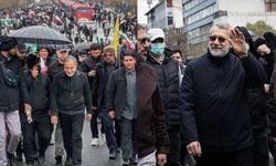 Tahran'da Kudüs Günü yürüyüşü: ABD ve İsrail'e mesaj