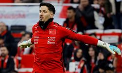 Altay Bayındır'a Süper Lig'den teklif iddiası