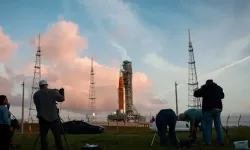 Artemis II fırlatıldı