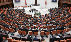 Bekir Bozdağ'dan AKP sıralarına sert uyarı