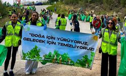 Bornova'da anlamlı temizlik hareketi