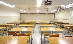 İzmir'de okullarda iş bırakma eylemi