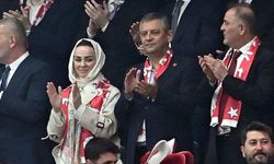 Özgür Özel'den TFF Başkanı'na tebrik telefonu