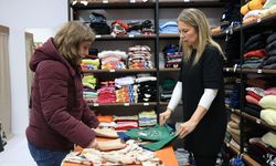 Başkan Yetişkin'le Efeler'de dayanışma rüzgarı
