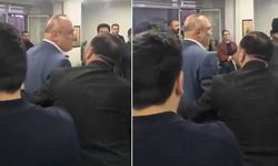 CHP'li Melih Meriç'e parti binasında protesto