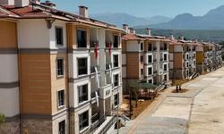 İzmir'de konut ve iş yeri satışları belli oldu