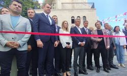 Özel Bornova'da Mescid-i Aksa Camisi'nin açılışını yaptı