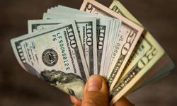 Fed etkisiyle dolar, yen karşısında tarihi zirvede