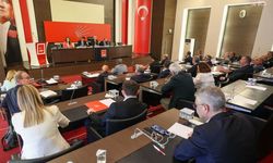Parti Meclisi 27 üyeyle toplandı