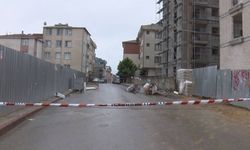 Sancaktepe'de Temel Kazısında Toprak Kayması