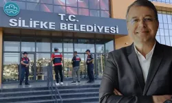 Silifke Belediyesi'ne operasyon
