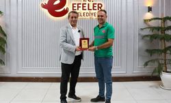 Can kurtaran belediye personeline altın ve plaket