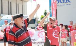 'Emekli çöpten topladıklarıyla geçimini sağlamaya çalışıyor'