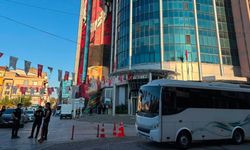 İzmit Belediyesi'ne operasyon : 28 gözaltı