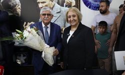 Asuman Şen koltuğa oturdu