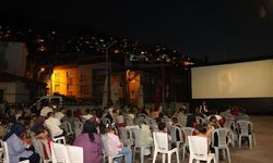 Mollafenari'de sinema perdesi açıldı