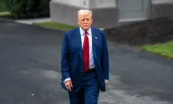 Trump, İran tehdidi nedeniyle gizlice askeri uçağa geçti