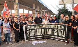 Eğitimcilerden 'beyaz önlüklü' protesto: Üç gün siyah giyineceği
