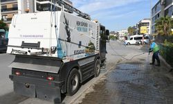 Kuşadası'nın Küçük Devi kenti tertemiz yapıyor