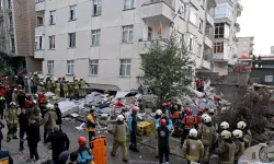 Maltepe'de 7 katlı binada kısmi çökme yaşandı