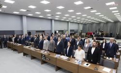 Mersin'de başkanvekilliğine CHP'li Gülşah Yıldırım Genç seçildi