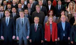 Yeni Parti'de sanıklar kapandı... İlk oylar sayıldı!