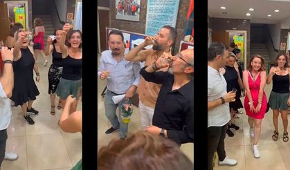 İzmir 'de okulda şampanya patlatan öğretmenler görevden alındı