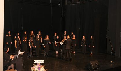 Depremin acısı sanatla sarıldı... Çocuklarla birlikte söylediler