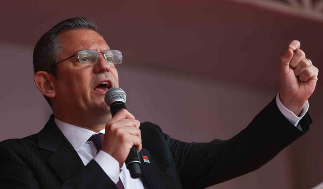 Özgür Özel'den Milli Eğitim Bakanı'na çağrı