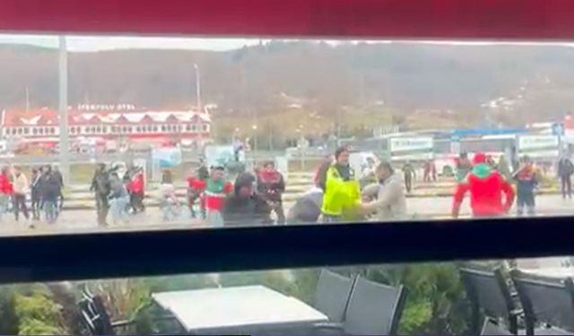 Fenerbahçeli ve Amed SF'li taraftarlar birbirine girdi!