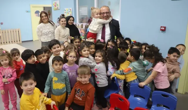 Turgutlu Belediyesi, Dünya Tiyatro Günü'nü çocuklarla kutladı