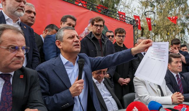CHP standına yapılan bıçaklı saldırı: Valilikten açıklama