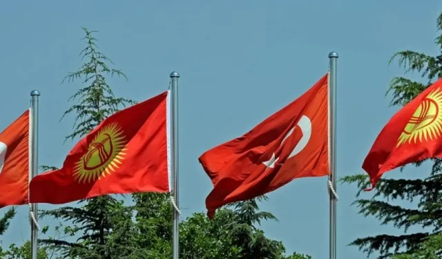 TBMM Başkanı Kurtulmuş, Kırgızistan'da görüşmelerde bulundu