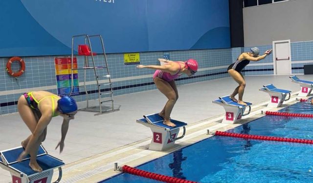 İBB’den öğrenciler için yeni hamle: Spor tesislerinde yüzde 50 indirim
