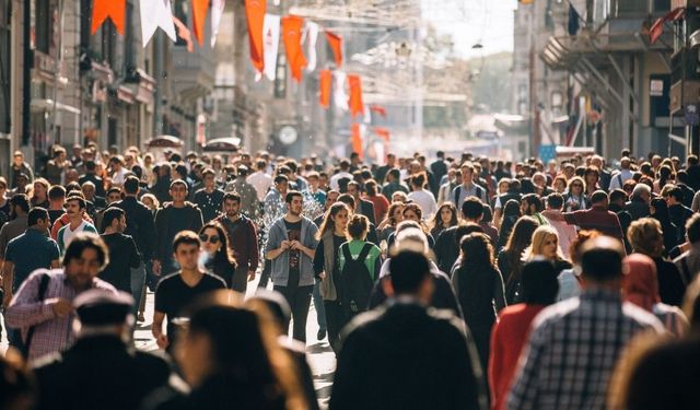 1.6 milyon kişi ekmek kurasına girdi, 3 bin 658 kişi kazandı