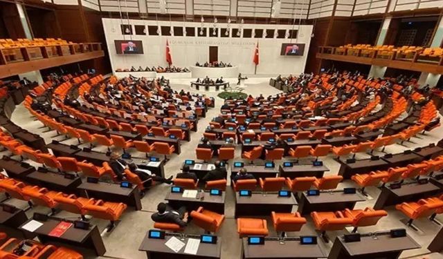Taşra kariyer mesleklerin özlük dilekçesine 100 bin imza