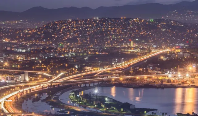 İzmir’in dijital ikizi geliyor