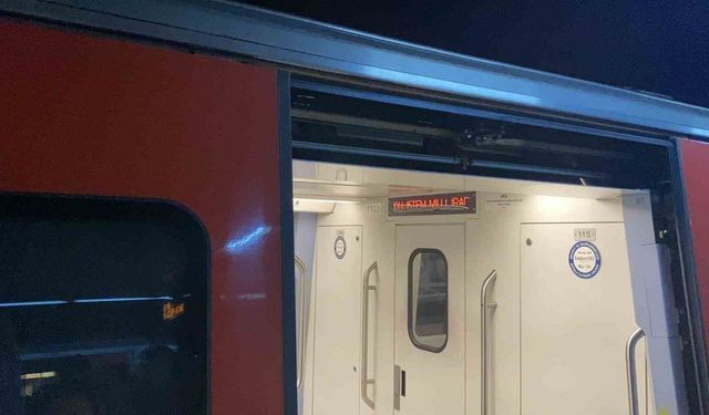 Ankara metrosunda arıza: Yolcular boşaltıldı