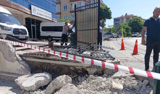 Ankara’da sürekli trafik kazalarının meydana geldiği cadde çevre sakinlerini tedirgin ediyor