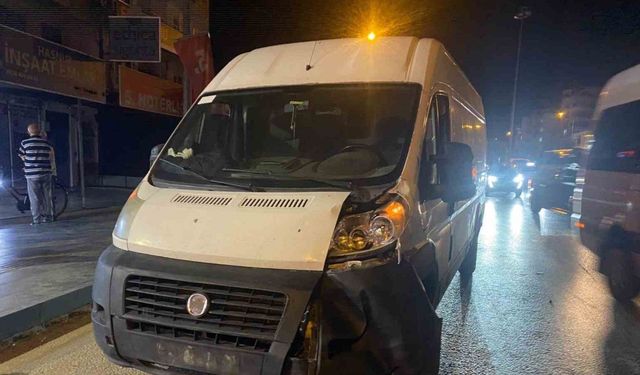 Antalya’da minibüsün çarptığı çocuk hayatını kaybetti