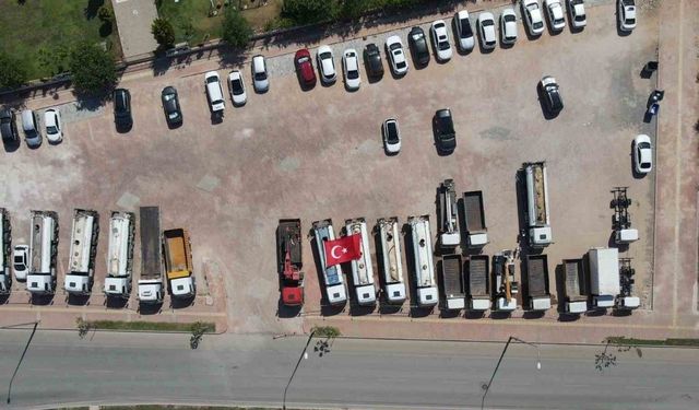 Antalya’da sahte belgelerle tescil edilen 22 araç muhafaza altına alındı
