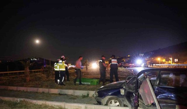 Aydın’da feci kaza... İki otomobil çarpıştı: 2 ölü, 3 yaralı