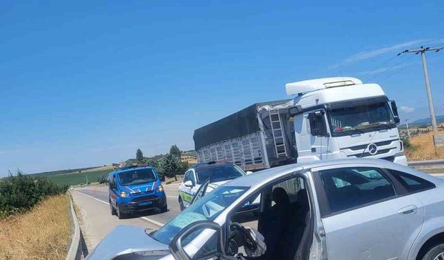 Bursa’da dikkatsizlik kazaya sebep oldu: 5 yaralı