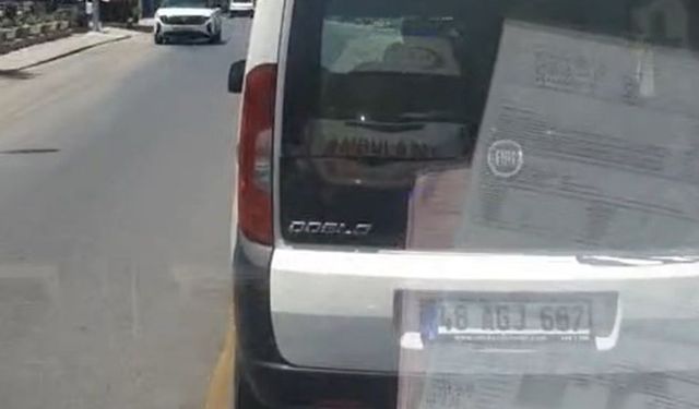 Hasta taşıyan ambulansa yol vermeyince gözaltına alındı
